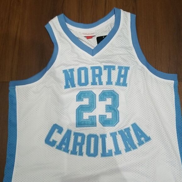 Vintage Michael Jordan North Carolina Tar Heels  Alumni Authentic Jersey size XL - Picture 2 of 6